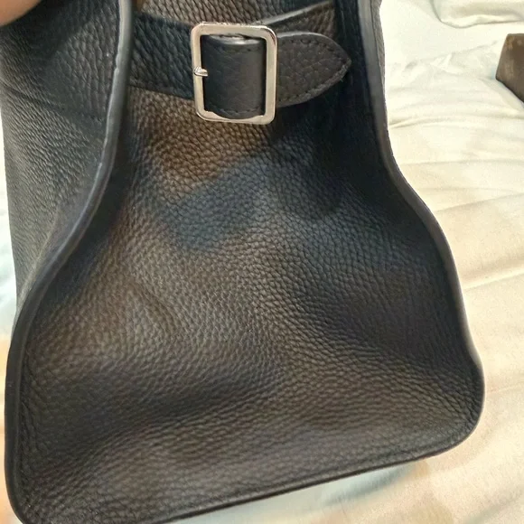 The Row Black Margaux 12 - Picture 12 of 16